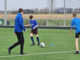 Training S.K.N.W.K. JO15-1 van zaterdag 17 februari 2024 (20/92)